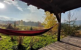 Domek Adam z widokiem na góry Lasówka